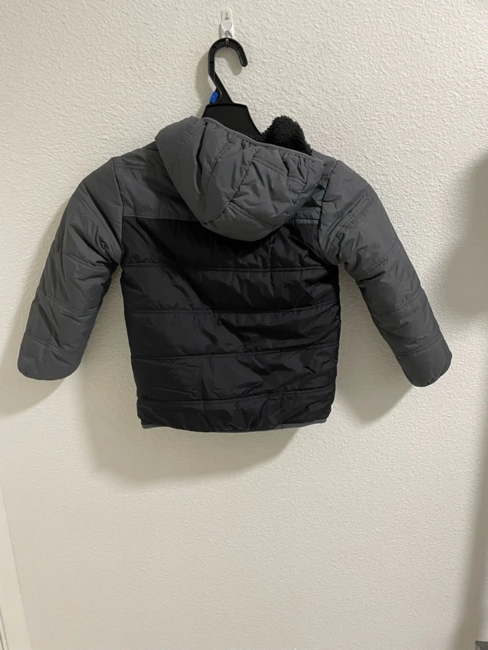 Eddie Bauer Black kids reversible puffer fleece lined Jacket NEW